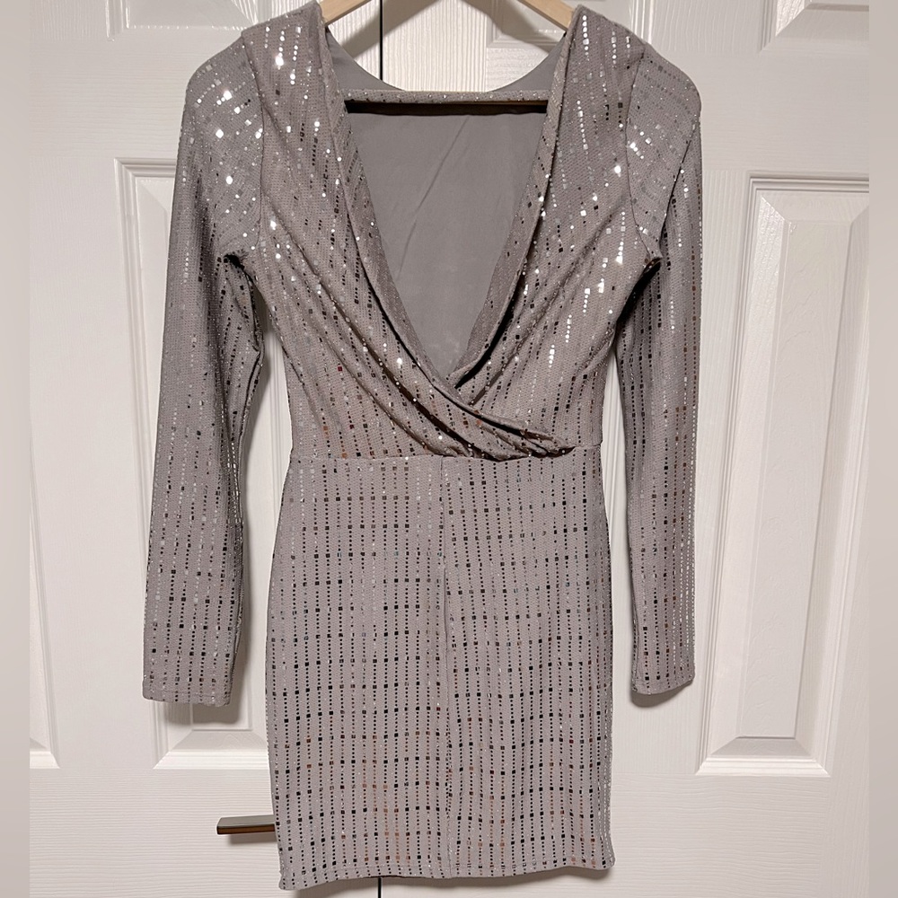 Silver Sequin Bodycon Dress (small)